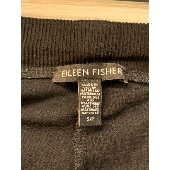 Eileen Fisher Women's Tapered Leg Pull-On Corduroy Pants Flat Front Black Size S - Picture 3 of 5